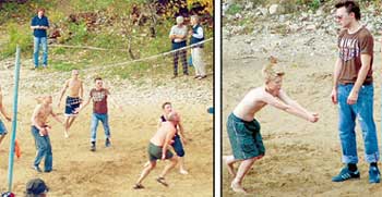 РОМА (В МАЙКЕ): дал поклонникам сеанс пляжного волейбола