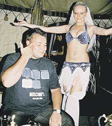 ТАНЕЦ ЖИВОТА: Жуков едва не застрелился от возбуждения