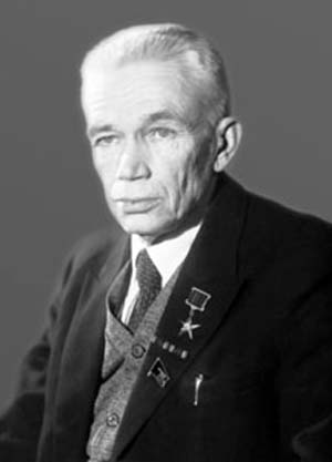 Александр Богомолец, обещавший продлить жизнь Сталину до 100 и более лет. Фото: wikipedia.org