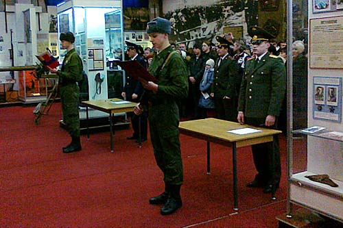 Принятие присяги в поселке Заря. mil.ru