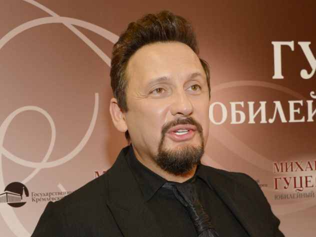 Известный исполнитель Стас Михайлов на своей страничке в Instagram рассказал, что 20 июня 2018 года его любимому брату Валерию исполнилось бы 56 лет.