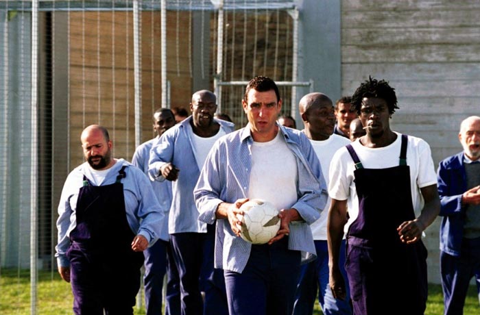 Кадр из фильма «Костолом», 2001 г.