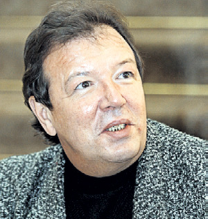 Владимир Новиков