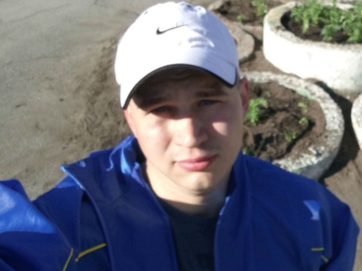 Роман Макаров Мужчина покончил с собой