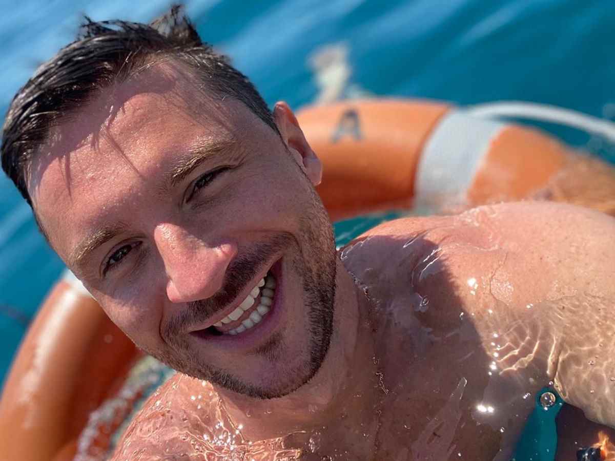 Сергей Лазарев Сергей Лазарев представил новую песню, которую написал Малиновский
