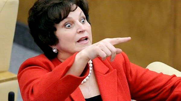 Екатерина Филипповна планирует бороться с цветными карандашами