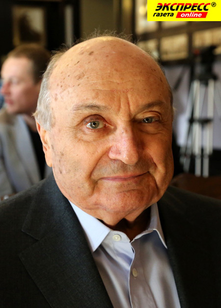 МИХАИЛ ЖВАНЕЦКИЙ