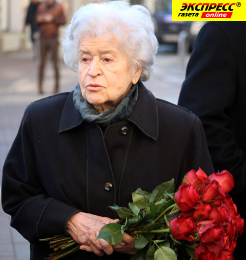 ИРИНА АНТОНОВА