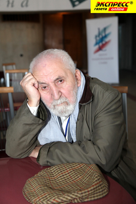 АЛЕКСЕЙ СИМОНОВ