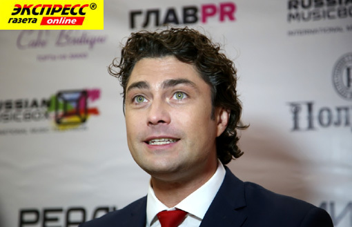 ДМИТРИЙ ОЛЕНИН