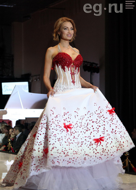 ЕВГЕНИЯ ГУСЕВА