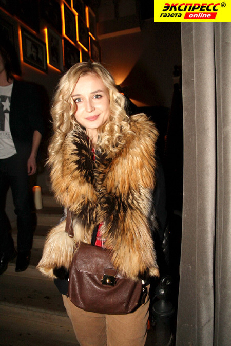 ПОЛИНА ГАГАРИНА