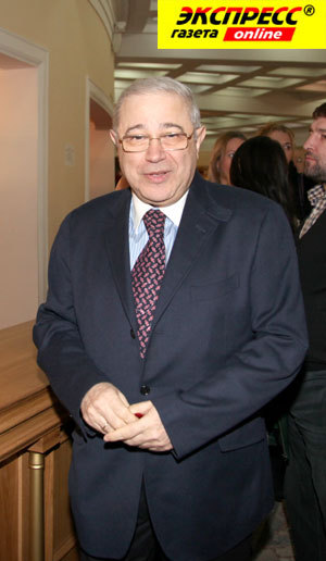 ЕВГЕНИЙ ПЕТРОСЯН