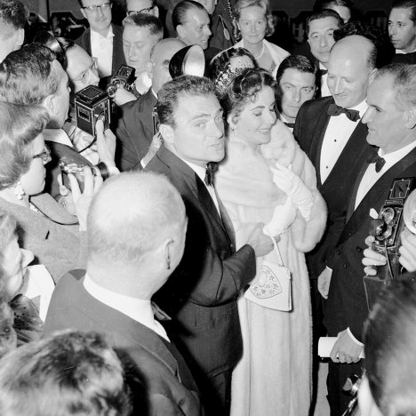 Элизабет ТЕЙЛОР и Майкл ТОДД