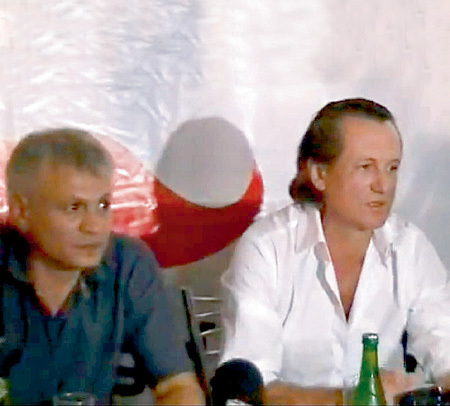 Сергей (справа) и Алексей МАНЖОСОВ на пресс-конференции фестиваля строили планы, им не суждено было сбыться