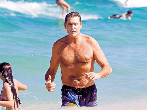 В 60 лет ХАССЕЛЬХОФФ не утратил кондиций «спасателя»