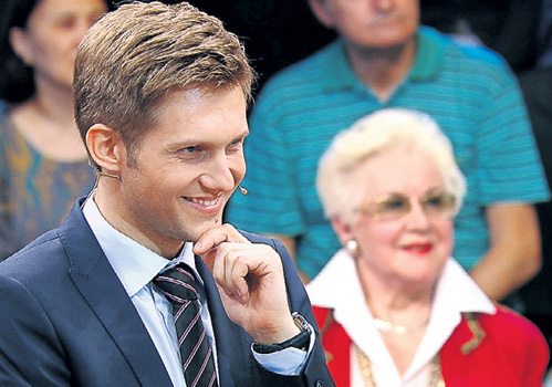 Зрители полюбили обаятельного Борю за интеллект. Фото пресс-службы канала «Россия»