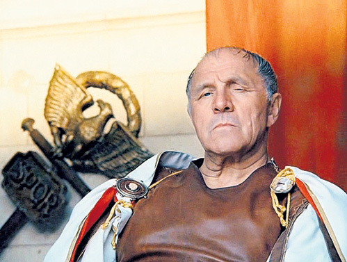 Мигрень - проклятие Понтия ПИЛАТА (в фильме Юрия КАРЫ «Мастер и Маргарита» (1994) его блестяще сыграл Михаил УЛЬЯНОВ)