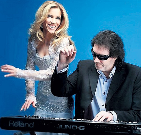 Переехав в Москву, Люда вышла замуж за композитора Владимира КОВАЛЁВА