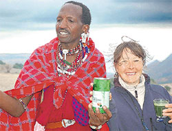 ИЗ КЕНИИ С ЛЮБОВЬЮ: если партнёр не очень юн, надо выпить по маленькой