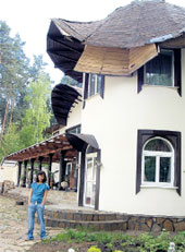 ОСОБНЯК РОБСКИ: продать с помощью «любовного пиара» его так и не удалось