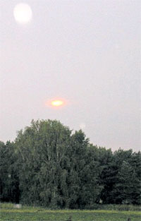 НЕБО НАД ОКУНЕВО: неопознанные объекты уже никого не удивляют