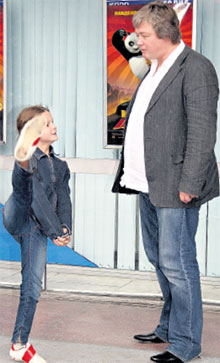 СТРИЖЕНОВЫ: Сашенька демонстрирует папе идеальный выпад