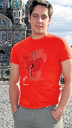 Сибиряк Павел ПОЛЯКОВ благодаря Лизе БОЯРСКОЙ знает центр Питера, как свои пять пальцев